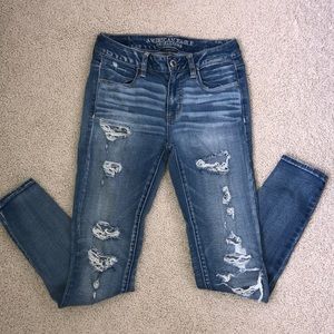Size 4 American Eagle Skinny Jeans